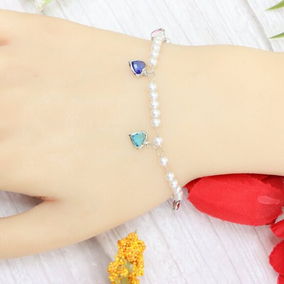 "Trendy Handmade Bracelet – A Thoughtful Gift for Girls & Women | UNVRC1440 - Picture 5 of 10